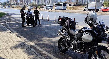 Antalya'da motosikletlere sıkı denetim: 33 araç trafikten men edildi