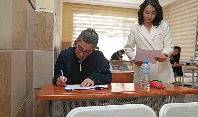 Antalya'da ücretsiz YKS hazırlık kursu kayıtları başladı