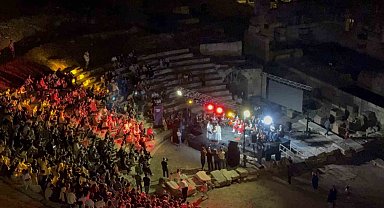 Antik kentte 30 Ağustos konseri büyük ilgi gördü