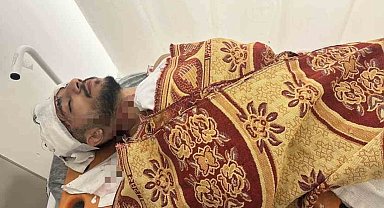 Arnavutköy'de yol verme tartışması kaza ile bitti: Kamyonet sürücüsü taksiye çarpıp kaçtı