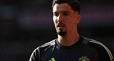Arsenal, Manchester United deplasmanında tek golle güldü