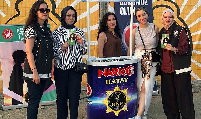 Arsuz Milyon Fest'te binlerce kişiye bilinçlendirme çalışması yapıldı