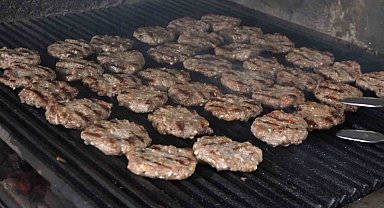 Artık Rize'nin de kendine has köftesi oldu