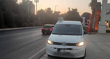 Asayiş uygulamasında 5 aranan araç, 1 şahıs ve narkotik madde ele geçirildi