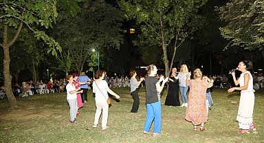 Ataevler Mahallesi'nde renkli gece