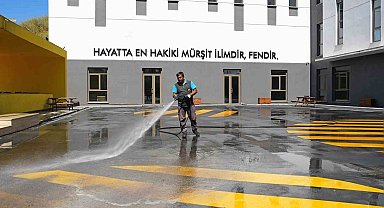 Ataşehir Belediyesi okulları yeni döneme hazırlıyor