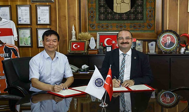 Atatürk Üniversitesi ile Çin'in Southwest Üniversitesi arasında iş birliği protokolü