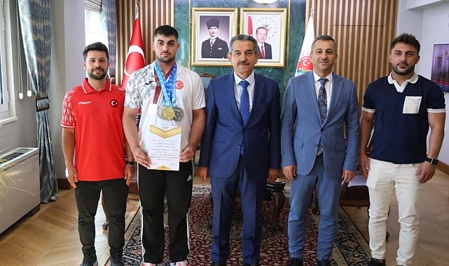 Avrupa rekortmeni Sümen, Vali Ekici ile bir araya geldi