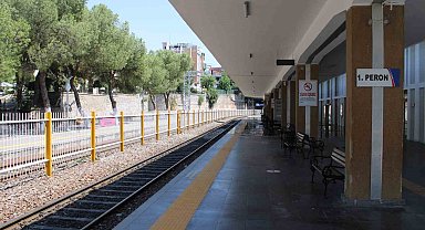Aydın'da tren seferleri iptal oldu, vatandaşlar kapıdan döndü