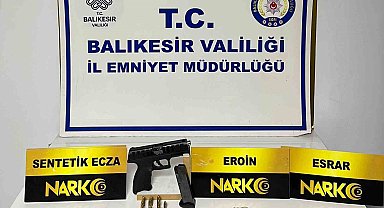 Ayvalık'ta narkotik polisinden operasyon: 3 kişi tutuklandı