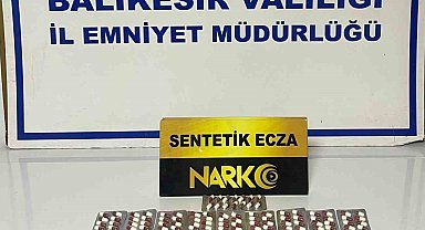 Ayvalık'ta narkotik polisleri 265 adet uyuşturucu hap ele geçirdi