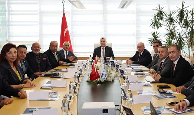 Bakan Bolat'tan Ankara Lojistik Üssü'nde stratejik buluşma
