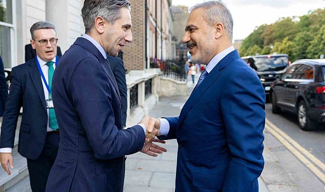 Bakan Fidan, İrlanda Başbakan Yardımcısı Harris ile görüştü