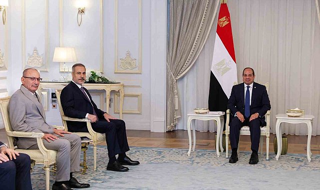 Bakan Fidan, Mısır Cumhurbaşkanı Sisi tarafından kabul edildi