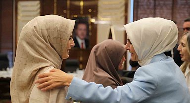 Bakan Göktaş, Bingöl'de şehit aileleri ve gazilerle 'Terörsüz Türkiye Kardeşlik Sofrası'nda buluştu