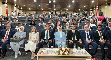 Bakan Göktaş: "8 bin 923 ailemizde 10 bin 661 çocuğumuza umut dolu bir gelecek sunuyoruz"