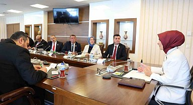 Bakan Göktaş: "Şehitlerimizin aziz hatırasını yaşatmak vazifemiz"