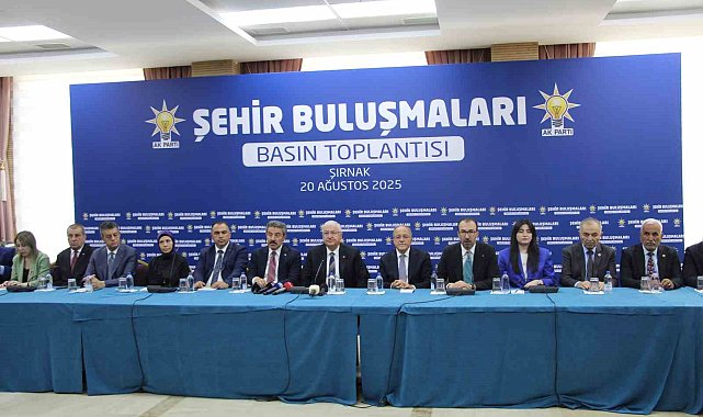 Bakan Güler, "Şehir Buluşmaları" buluşmaları kapsamında Şırnak'ta STK ve belediye başkanlarıyla bir araya geldi