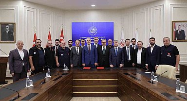 Bakan Işıkhan: "11 hizmet kolunun tamamında imzalarımızı attık"