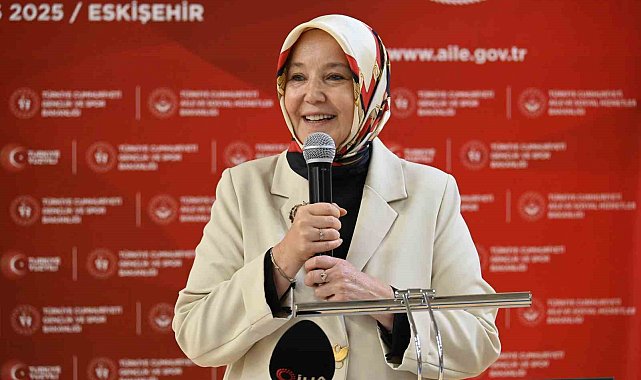 Bakan Yardımcısı Yenigün, Eskişehir'de voleybol şampiyonası açılışına katıldı