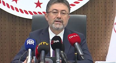 Bakan Yumaklı'dan İklim Kanunu ve yapay et iddialarına yalanlama