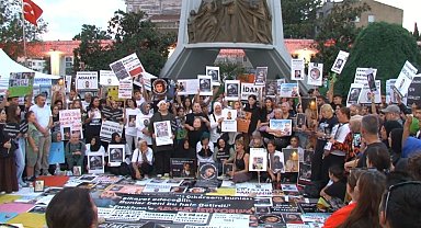 Bakırköy'de 20'den fazla aile "Adalet Nöbeti" için bir araya geldi