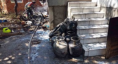 Balıkesir'de ev yangını korkuttu