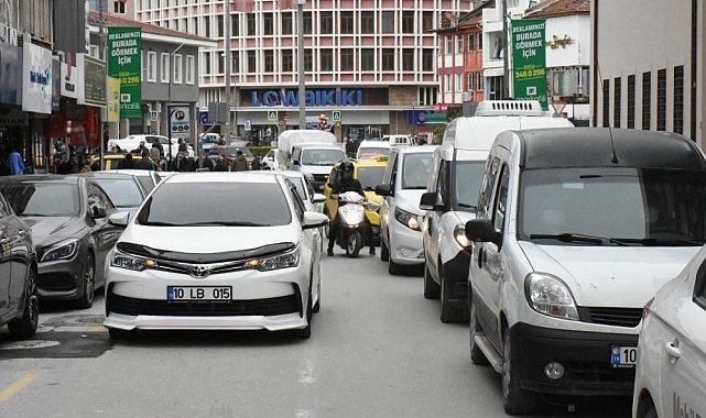 Balıkesir'de trafiğe kayıtlı araç sayısı 671 bin 58'e yükseldi