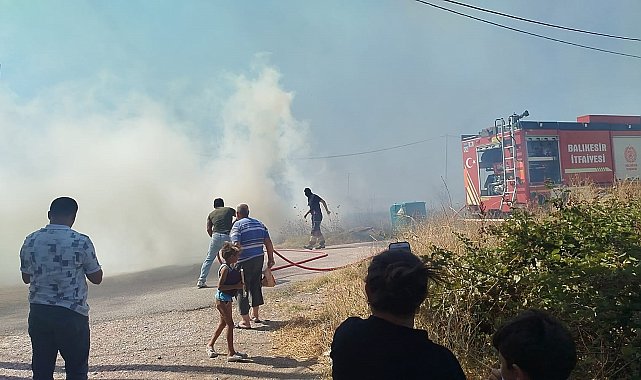 Bandırma'da NATO Dolum Tesisi yakınında çıkan yangın söndürüldü