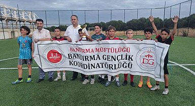 Bandırma'da yaz Kur'an kursları futbol turnuvası tamamlandı