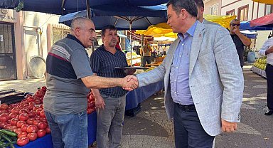 Başkan Aydın, Muradiye Pazarı'nda esnaf ve vatandaşla buluştu