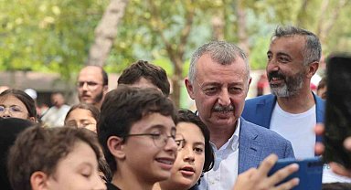 Başkan Büyükakın, TÜGVA gençliğini yalnız bırakmadı