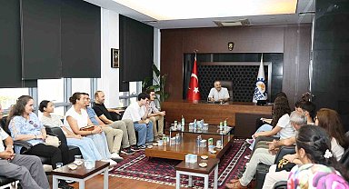 Başkan Büyükgöz, YKS'de ilk bine giren öğrencileri ağırladı