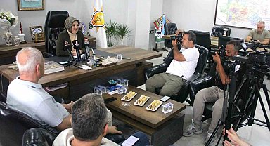 Başkan Ceyda Çetin Erenler'den belediye yönetimine eleştiri