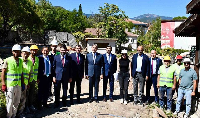 Başkan Demir, Karabük Belediyesinin çalışmalarını inceledi