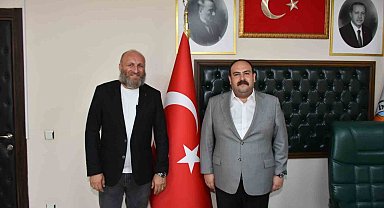Başkan Hamamcı'nın konuğu ünlü oyuncu Çetin Altay oldu