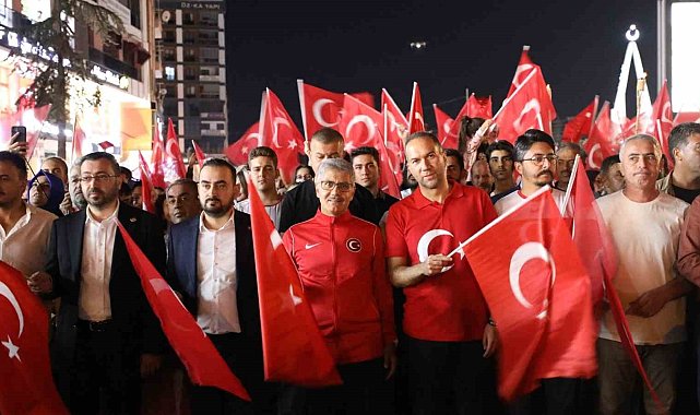 Başkan Özdemir: "30 Ağustos, milletimizin yeniden doğuşunun simgesidir"