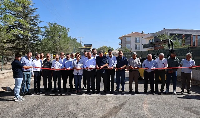 Başkan Ünlüce Alpu'da altyapı ve üstyapı çalışmalarını inceledi