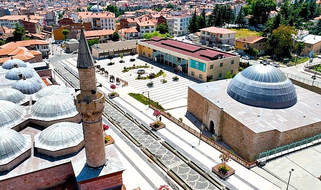 Başkan Yazıcıoğlu'ndan Tokat'ta eğitimine başlayan gençlere destek sözü