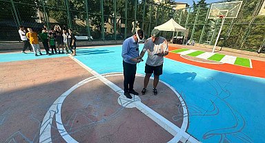 Basketbol sahaları liselilerin tasarımlarıyla güzelleşiyor