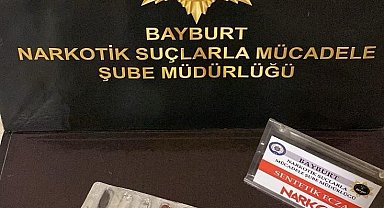 Bayburt'ta bir miktar uyuşturucu ele geçirildi
