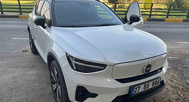 Bayiden alınan Volvo marka sıfır elektrikli araç kusurlu çıktı