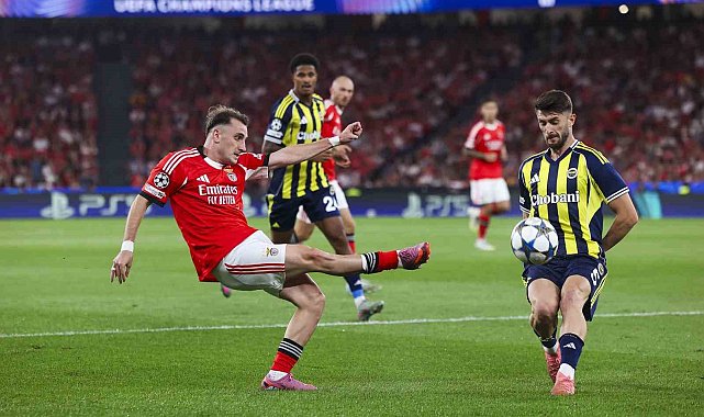 Benfica, Kerem Aktürkoğlu'nun Fenerbahçe'ye transferini duyurdu