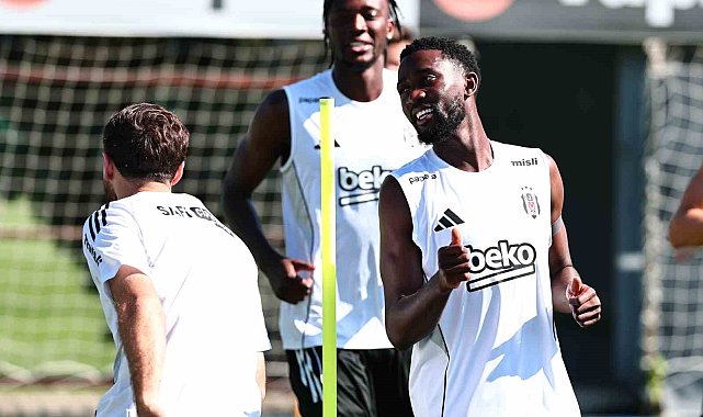 Beşiktaş, St. Patrick's maçının hazırlıklarına devam etti