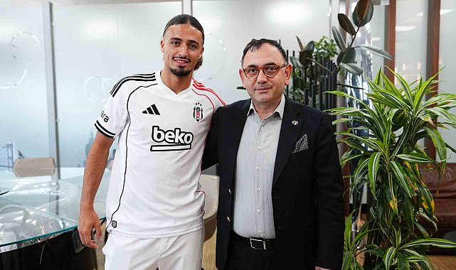 Beşiktaş'ın yeni transferi Taylan Bulut, İstanbul'a geldi