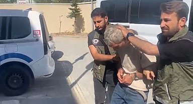 Beylükdüzü'nde müşteri gibi girdiği dükkandan termos ve telefon çalan Cezayirli yakalandı