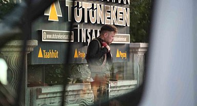 Bıçağı boğazına dayadı, polis ekipleri müdahale etti