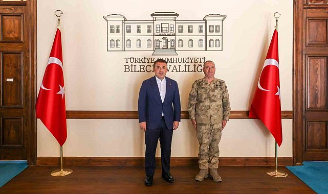 Bilecik'te yeni komutanlar göreve başladı