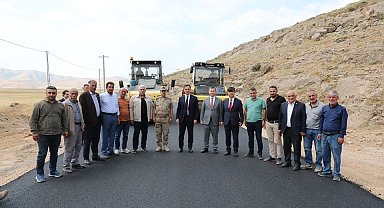 Bitlis İl Özel İdaresinin köy yolları çalışmaları