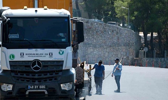 Bodrum'da yol bakım, onarım ve yenileme çalışmaları devam ediyor